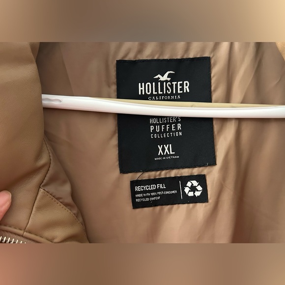 Learher Puffer Vest - Picture 4 of 5